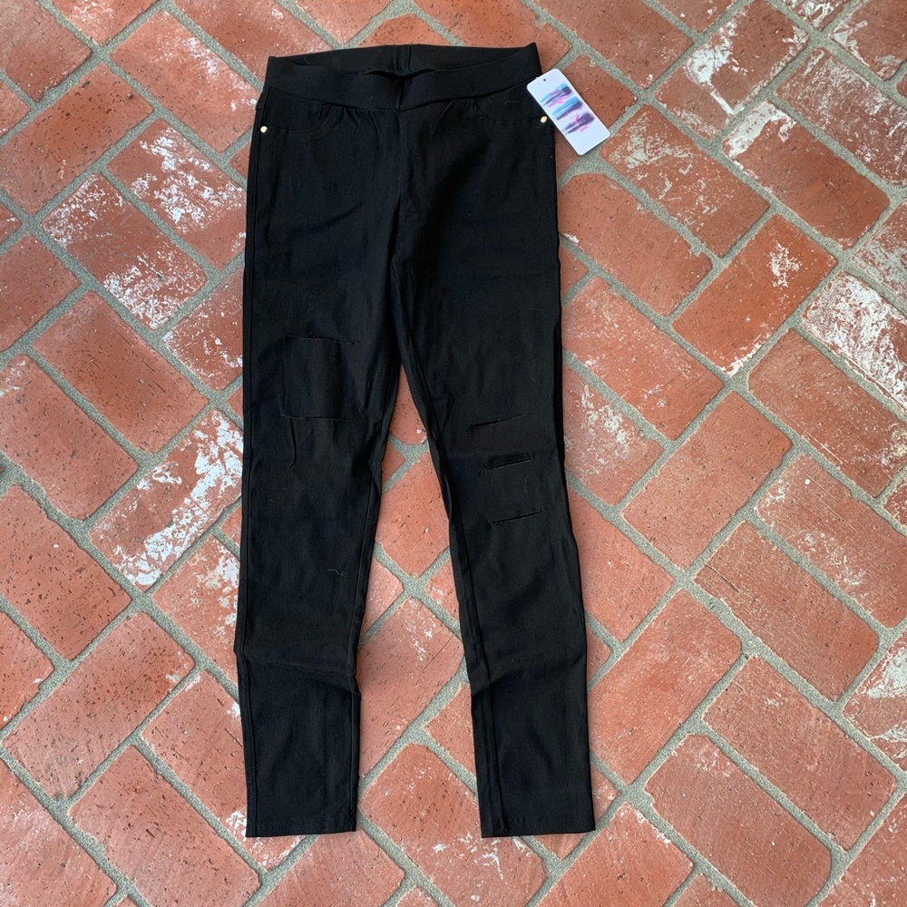 Women’s Leggings With Rips NWT Size L!